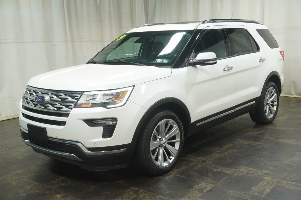 Used 2019 Ford Explorer Limited w/ Ford Safe & Smart Package AWD/4WD image 2