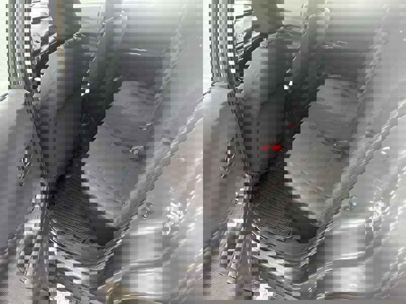 Used 2024 Nissan Kicks S image 18