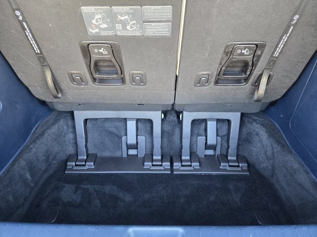 Used 2025 Kia Carnival SX FWD image 34