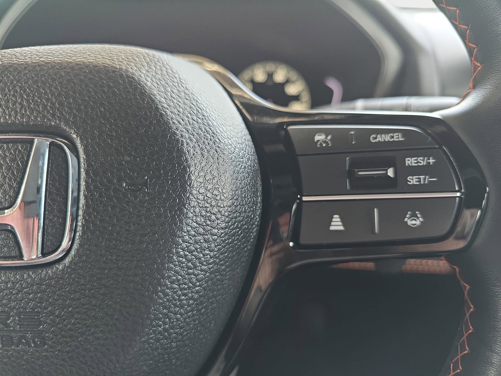 Certified 2025 Honda Pilot TrailSport image 22