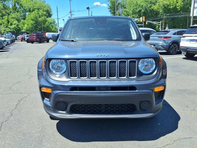 Used 2023 Jeep Renegade Latitude AWD/4WD image 9