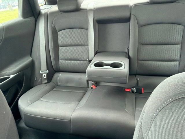 Used 2023 Chevrolet Malibu LT FWD image 30