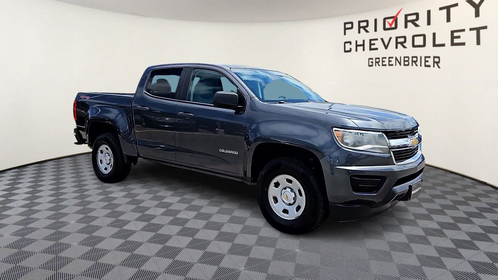 Used 2016 Chevrolet Colorado W/T w/ WT Convenience Package AWD/4WD image 2