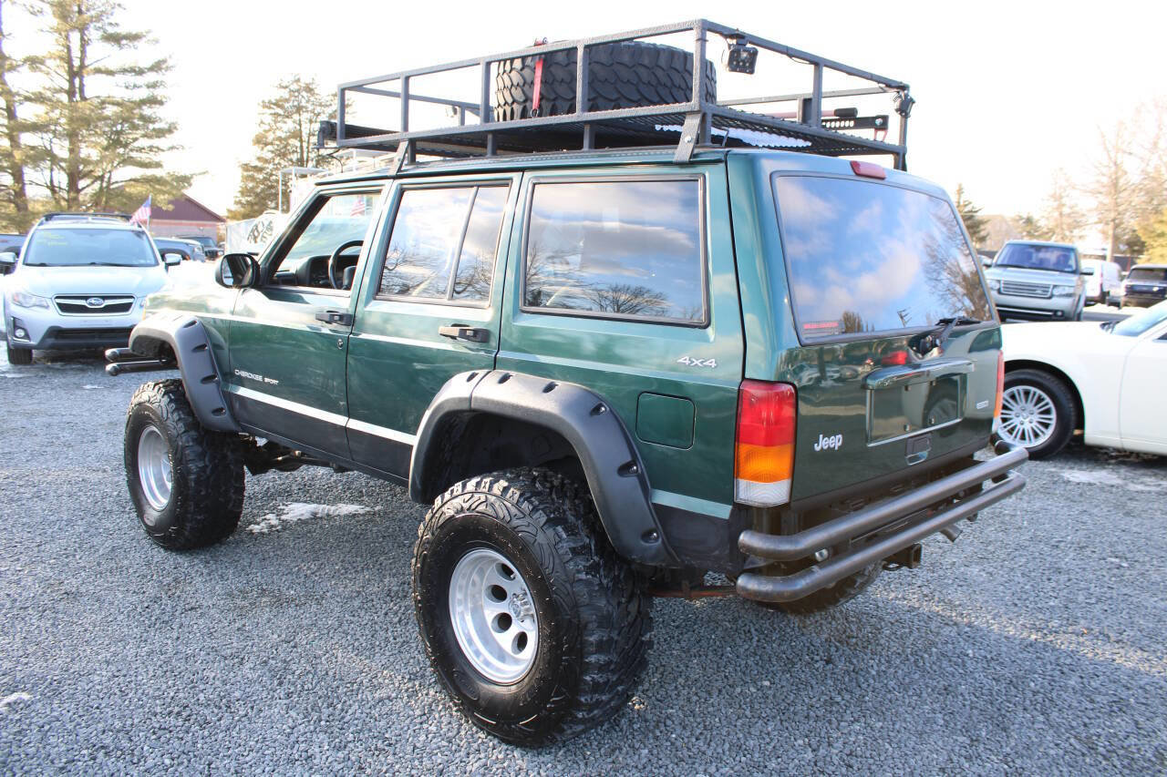 Used 2001 Jeep Cherokee Sport image 9