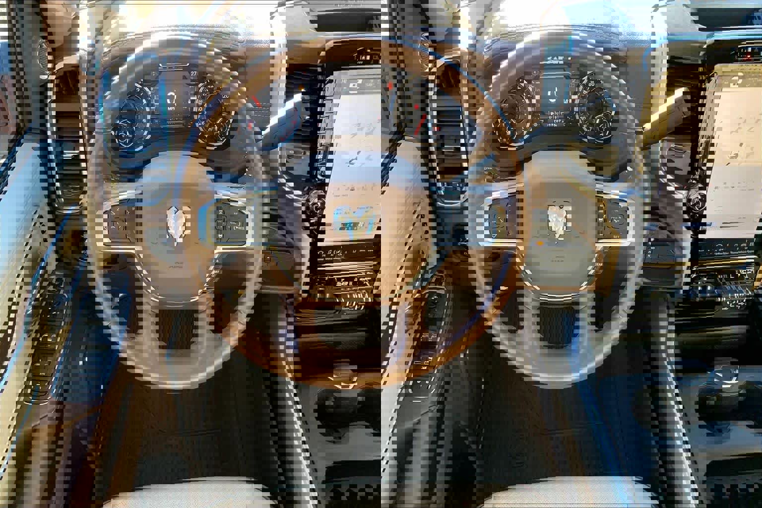 Used 2023 RAM 3500 Laramie image 5