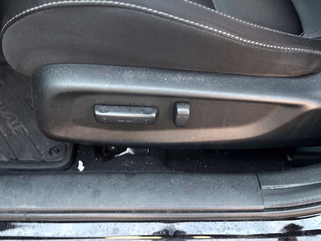 Used 2020 Honda Civic EX image 17