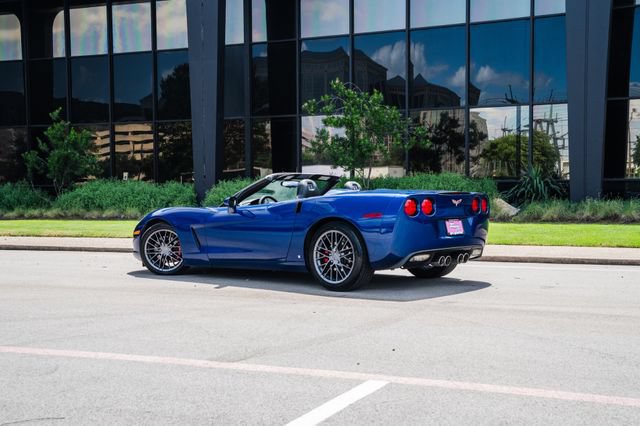 Used 2006 Chevrolet Corvette Convertible RWD image 21