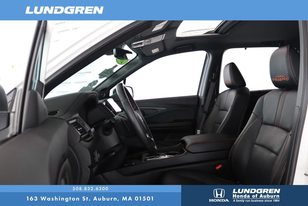Used 2024 Honda Passport TrailSport image 12