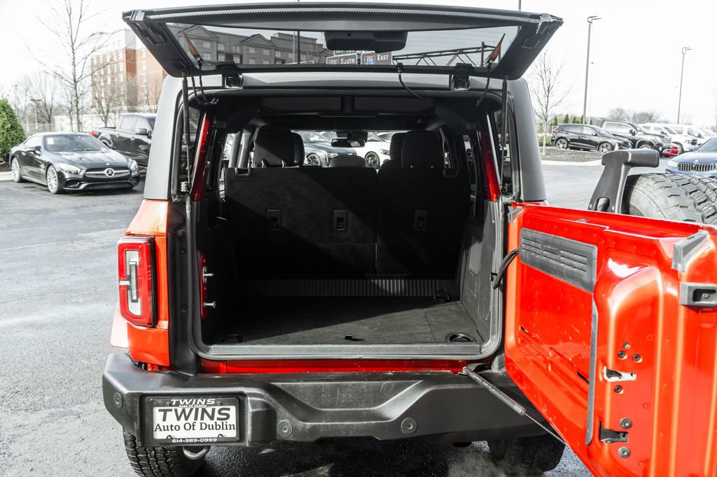 Used 2023 Ford Bronco Outer Banks image 32