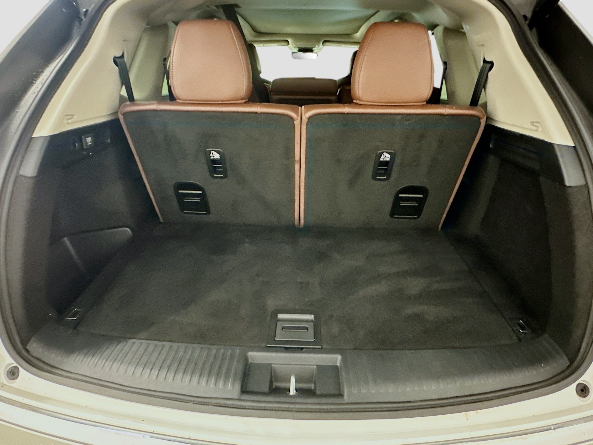 Used 2023 Acura MDX SH-AWD w/ Technology Package image 30