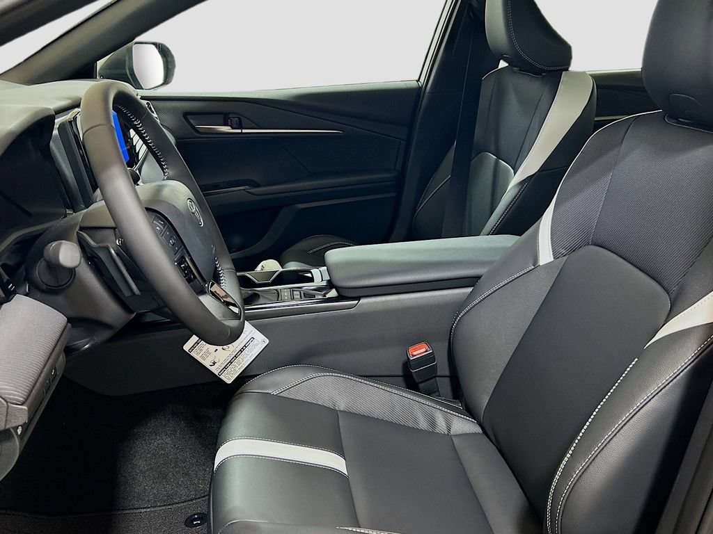 New 2026 Toyota Camry SE FWD image 20