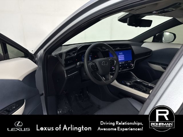 Certified 2023 Lexus RZ 450e Premium w/ Technology Package AWD/4WD image 5