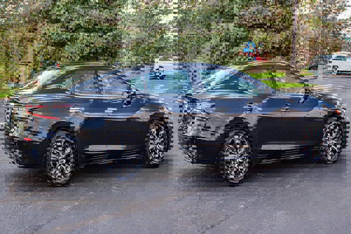 Used 2020 Nissan Maxima 3.5 SV w/ Floor Mat Group image 10