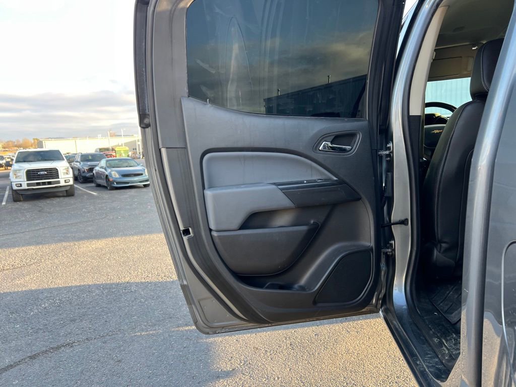 Used 2022 Chevrolet Colorado Z71 w/ Safety Package image 14