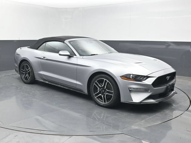 Used 2023 Ford Mustang Premium RWD image 8