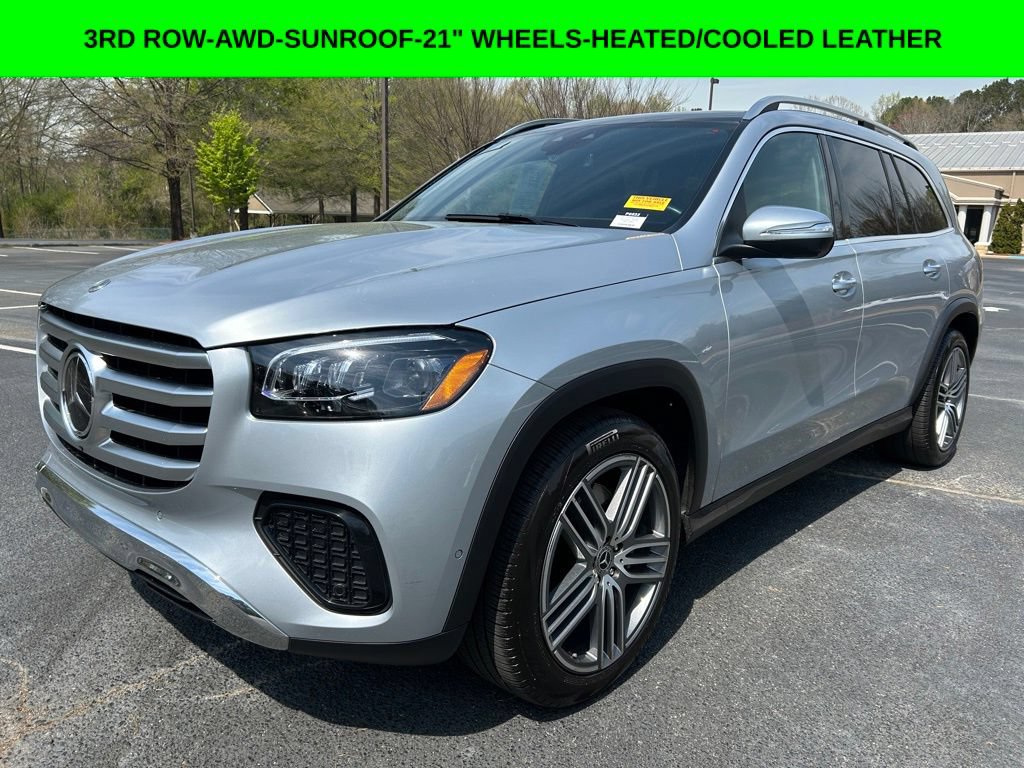 Used 2025 Mercedes-Benz GLS 450 4MATIC image 1