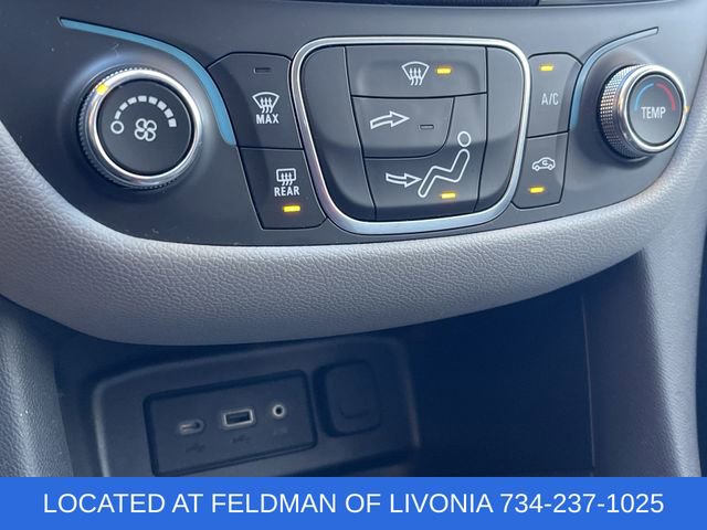 Used 2019 Chevrolet Equinox LS w/ LS Convenience Package image 17