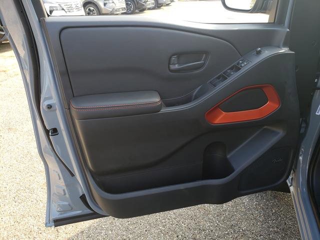 New 2026 Nissan Frontier PRO-4X w/ Pro Premium Package image 12