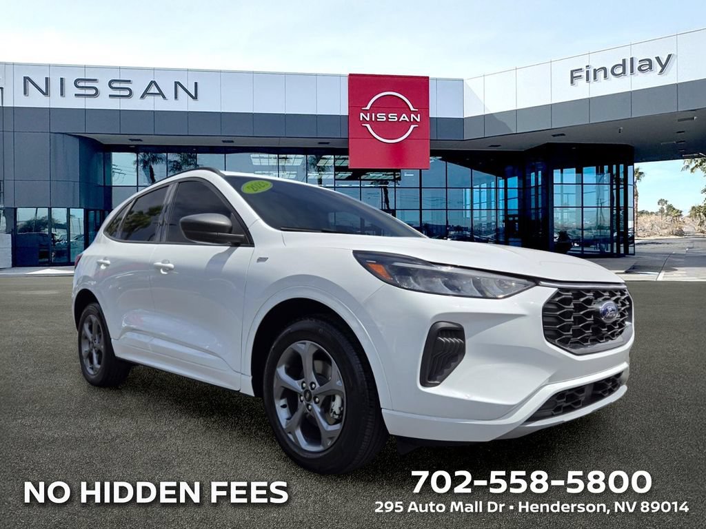 Used 2023 Ford Escape ST-Line w/ Tech Pack #1 AWD/4WD image 1