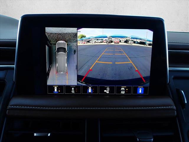 Used 2023 Chevrolet Tahoe High Country w/ Premium Package 2 AWD/4WD image 19