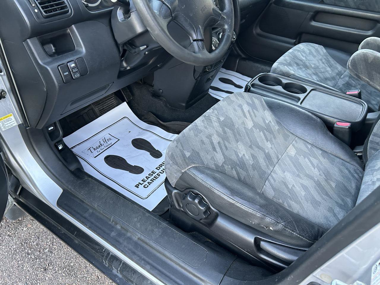 Used 2004 Honda CR-V EX image 10