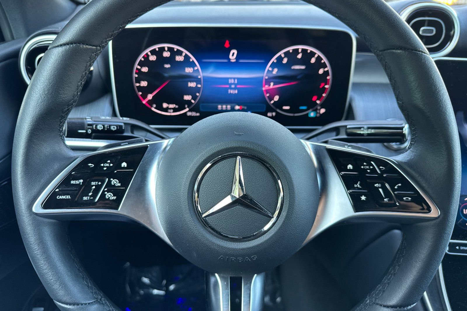 Certified 2025 Mercedes-Benz GLC 300 image 21