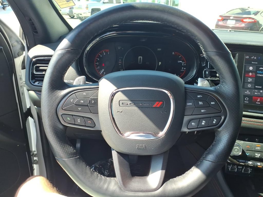 Used 2025 Dodge Durango GT AWD/4WD image 8