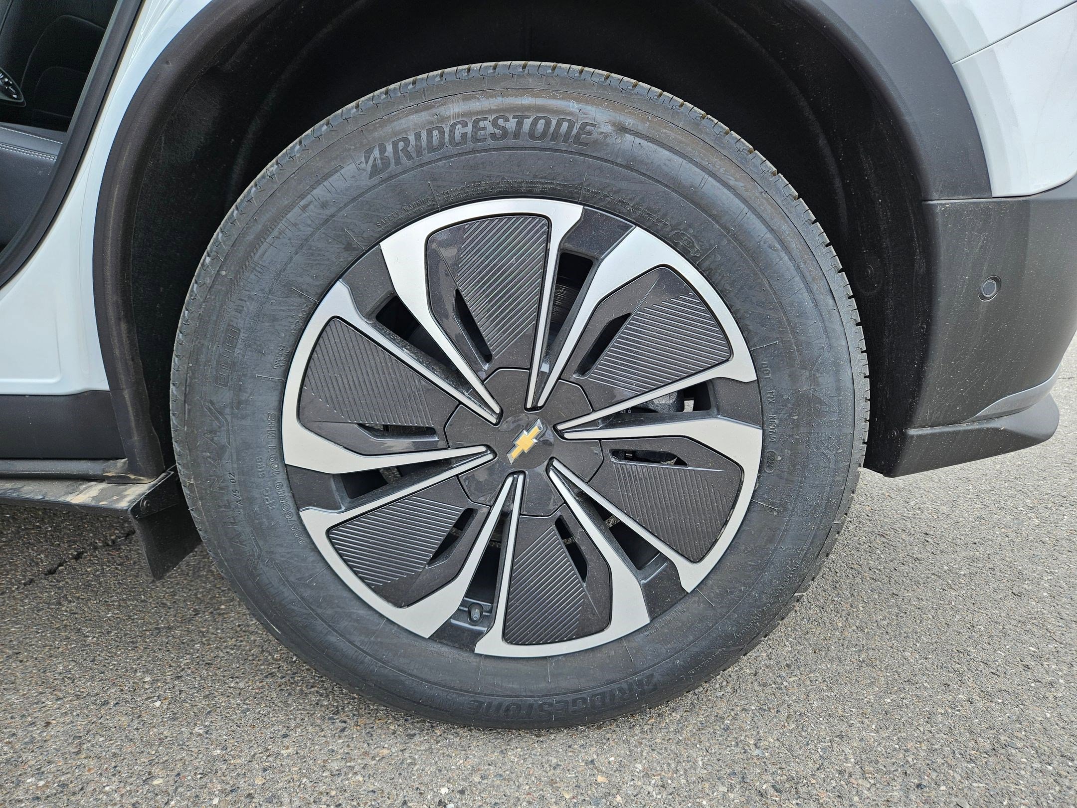 New 2025 Chevrolet Blazer EV LT w/ Super Cruise Package image 16