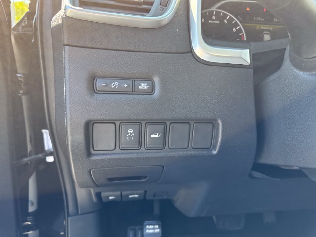 Used 2017 Nissan Murano SL w/ SL Technology Package AWD/4WD image 33