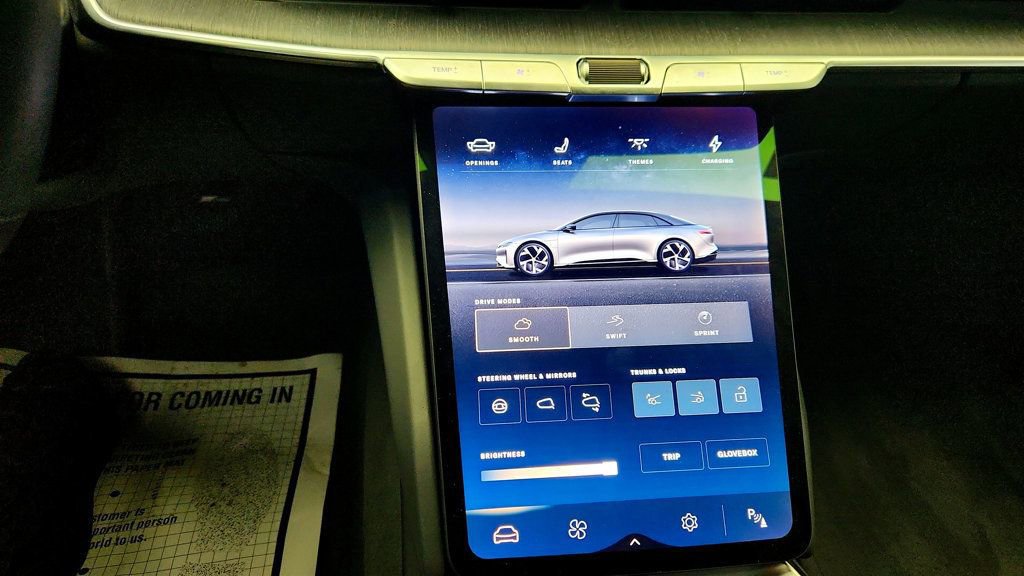 Used 2023 Lucid Air Pure image 16