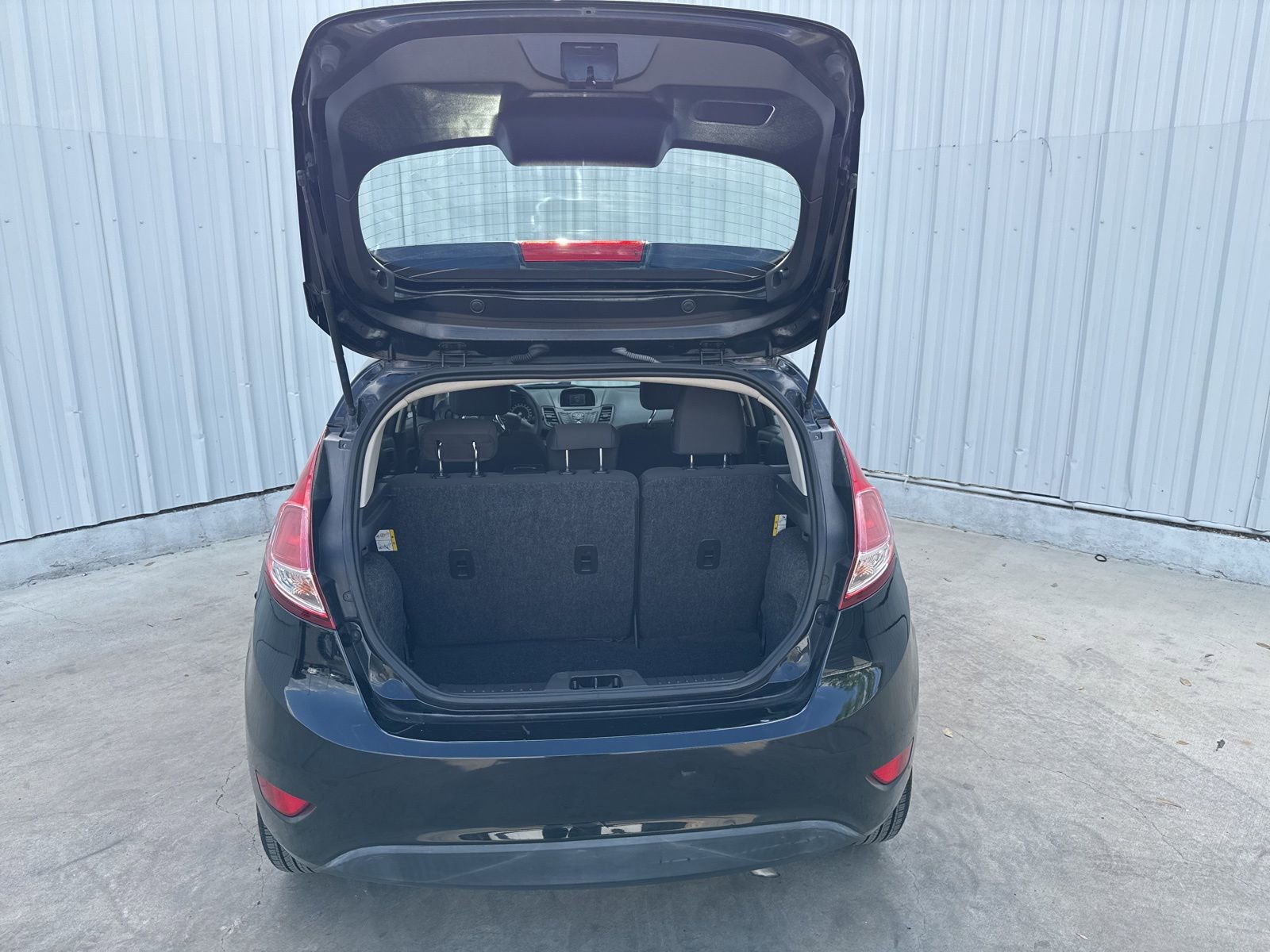 Used 2017 Ford Fiesta S FWD image 8