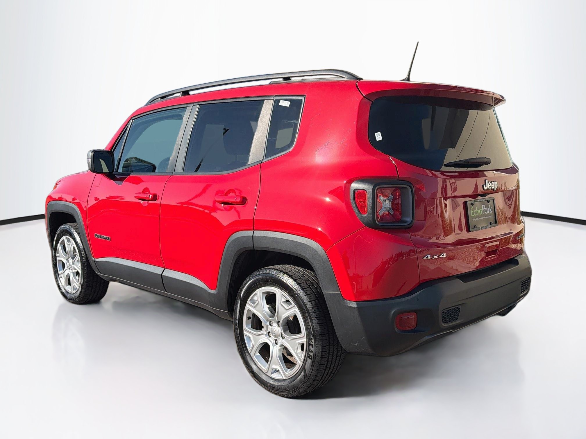 Used 2020 Jeep Renegade Limited AWD/4WD image 5