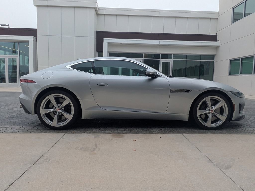 Used 2023 Jaguar F-TYPE Coupe image 4