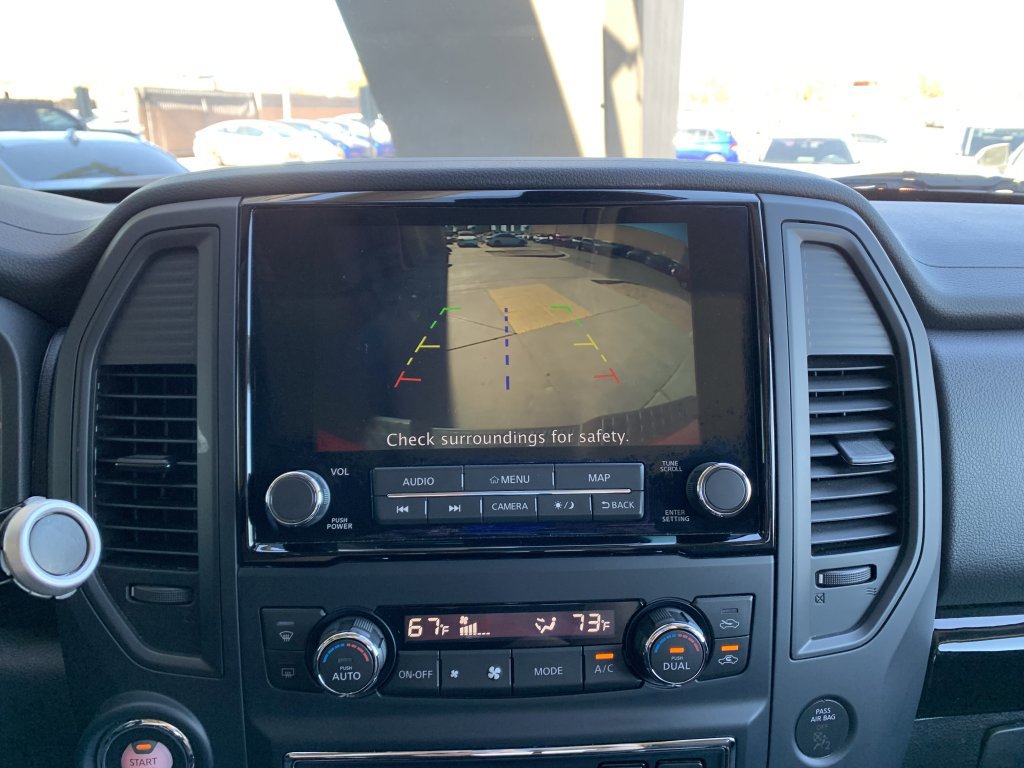 Used 2022 Nissan Titan SV w/ SV Convenience Package RWD image 25