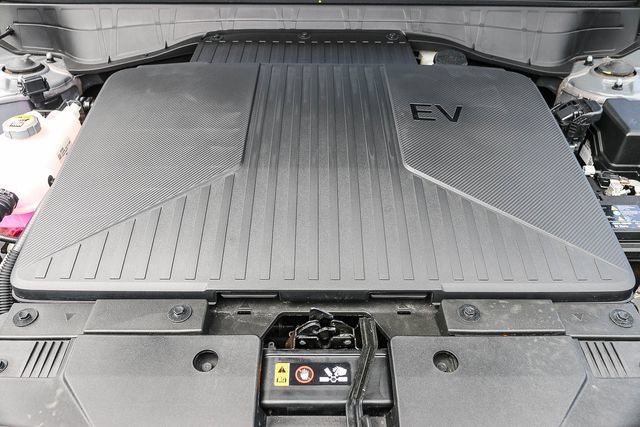 Certified 2024 Hyundai Kona SEL FWD image 33
