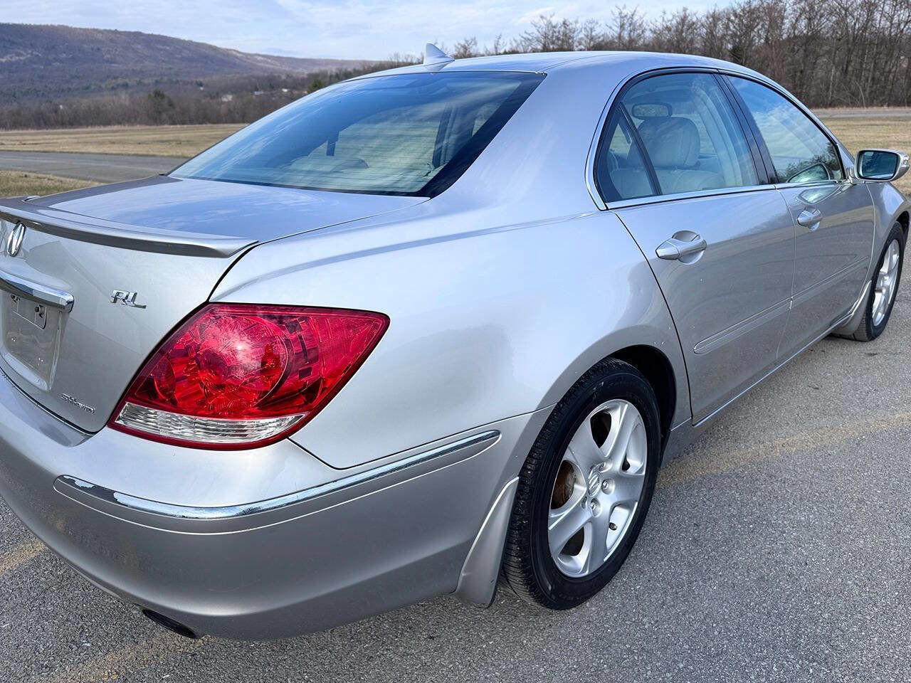 Used 2007 Acura RL image 15