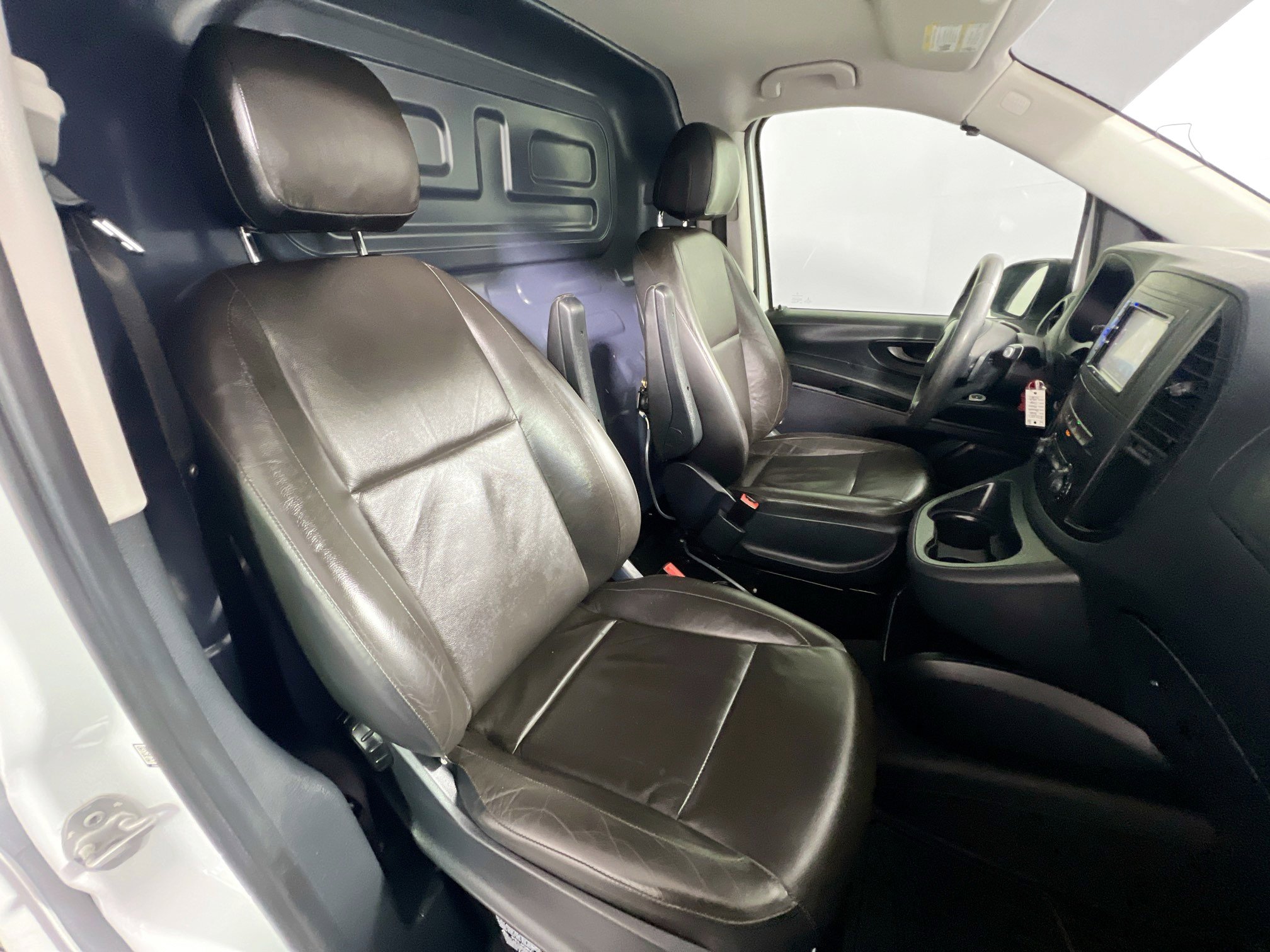 Used 2020 Mercedes-Benz Metris image 29