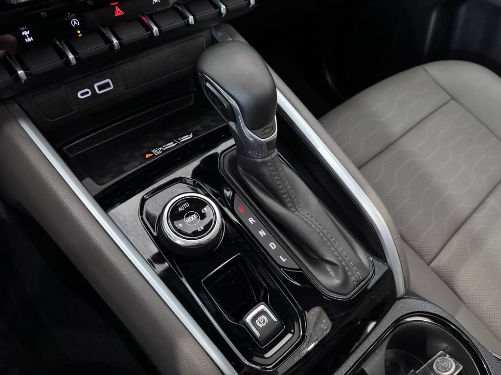 Certified 2025 Chevrolet Colorado ZR2 AWD/4WD image 25
