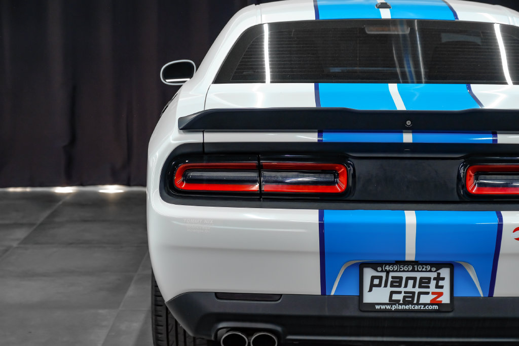 Used 2019 Dodge Challenger SXT w/ Blacktop Package RWD image 43