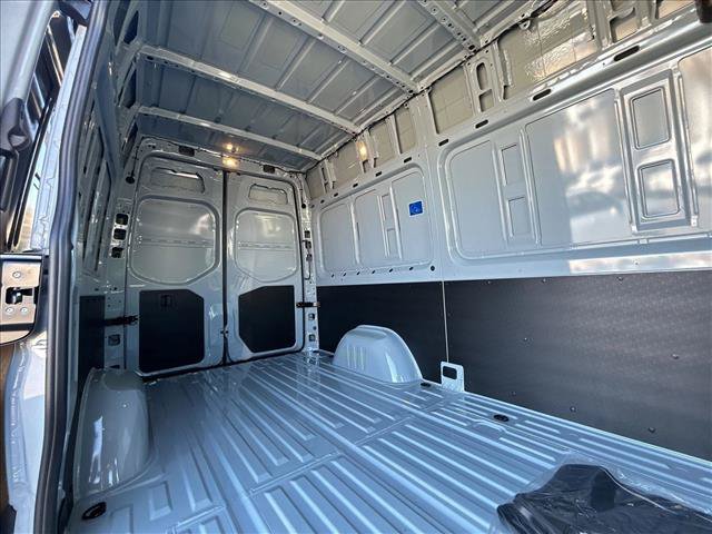 New 2026 Mercedes-Benz Sprinter 2500 image 15