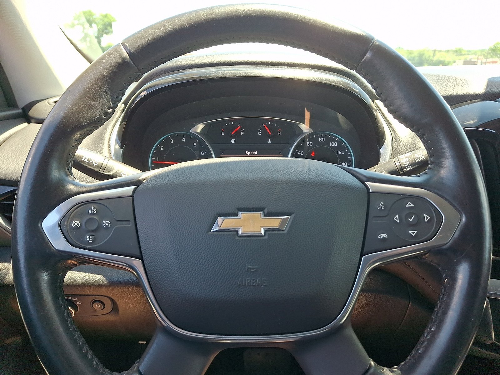 Used 2020 Chevrolet Traverse LT FWD image 20