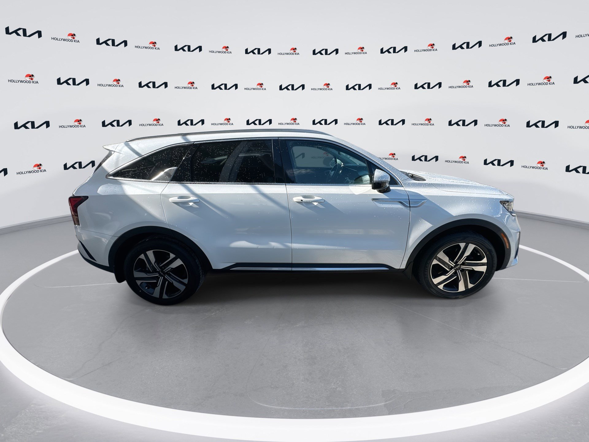 Used 2022 Kia Sorento EX image 9