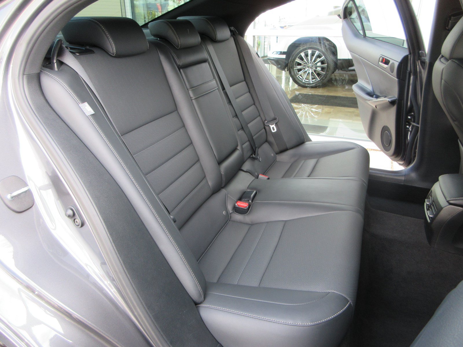 Used 2021 Lexus IS 350 F Sport w/ Dynamic Handling Package AWD/4WD image 21