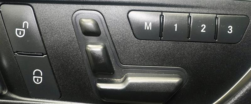 Used 2015 Mercedes-Benz CLA 250 image 37