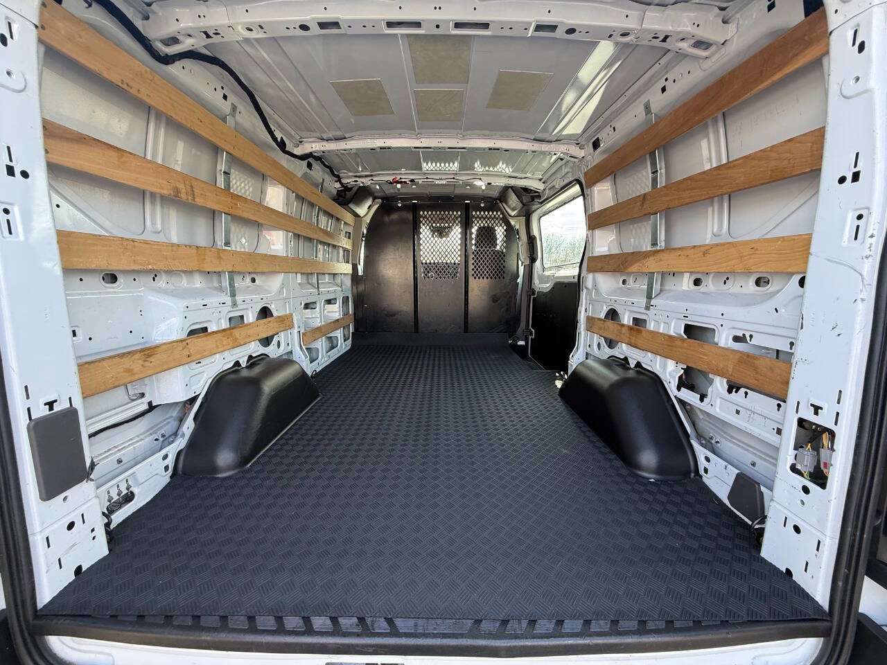 Used 2024 Ford Transit 250 Low Roof w/ Exterior Upgrade Package image 11