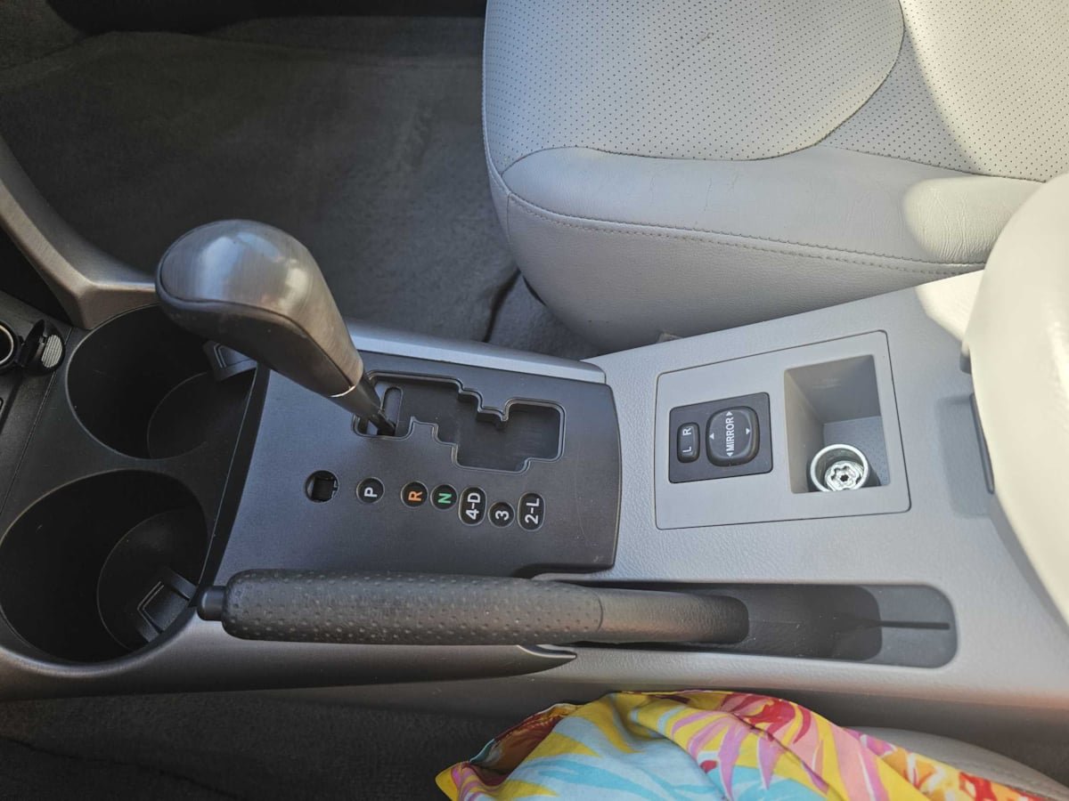 Used 2008 Toyota RAV4 Limited AWD/4WD image 17