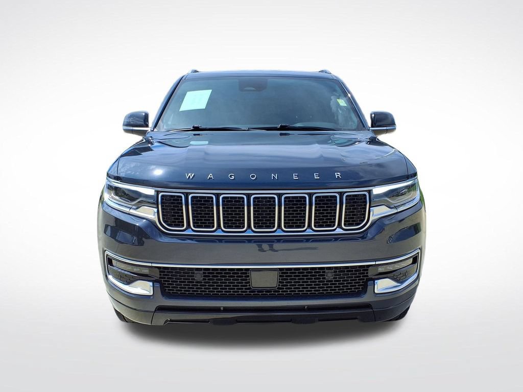 Used 2024 Jeep Wagoneer 4WD image 2