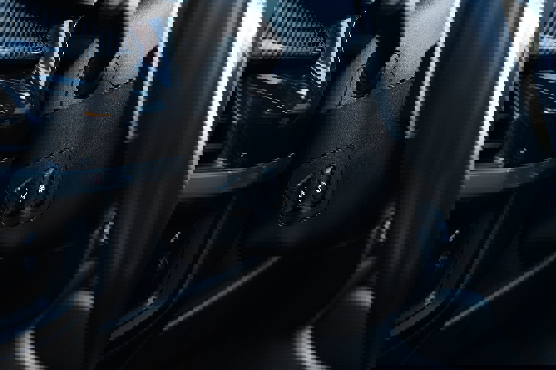 Used 2016 BMW X5 M image 30