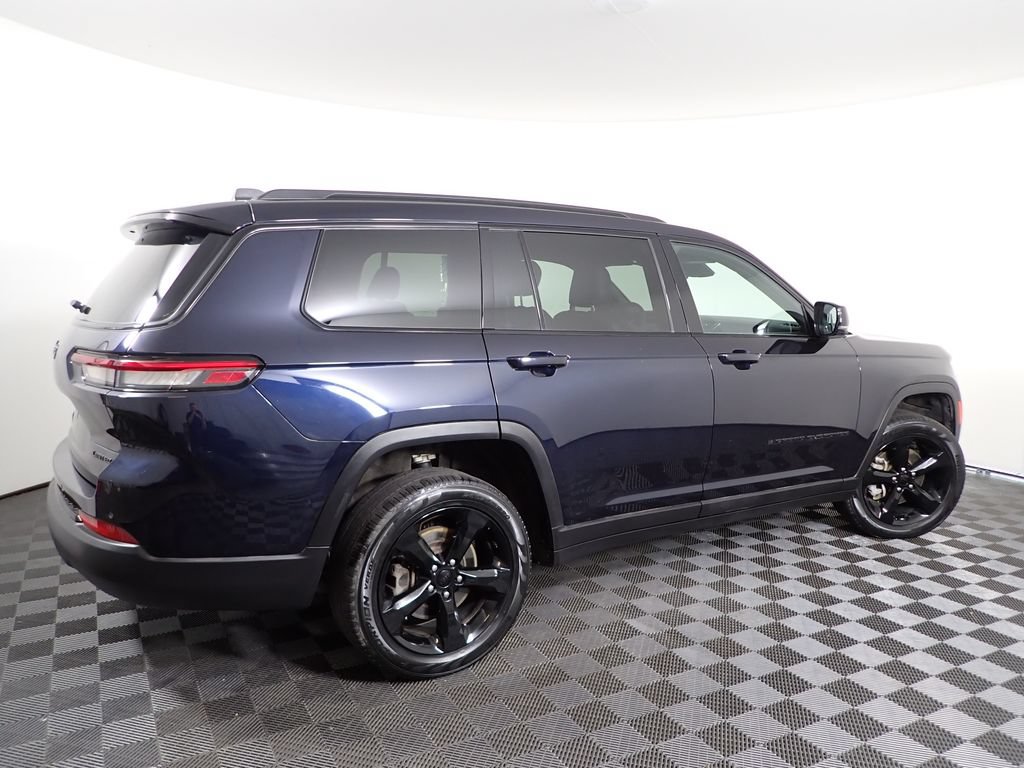 Used 2024 Jeep Grand Cherokee L Limited w/ Black Appearance Package AWD/4WD image 19