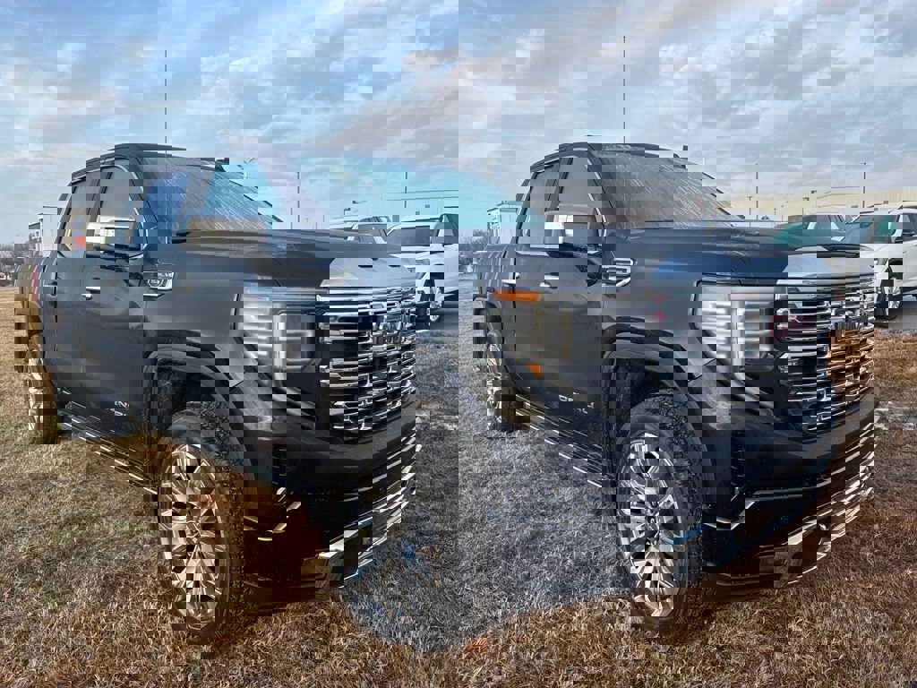 New 2026 GMC Sierra 1500 Denali w/ Denali Reserve Package image 2